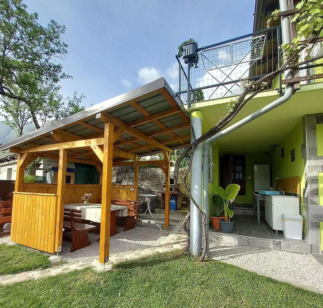 Hotel Krampez Kobarid Exterior foto